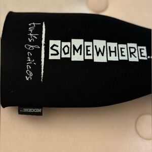 Turk and Caicos - bottle temperature keeper’ NWOT